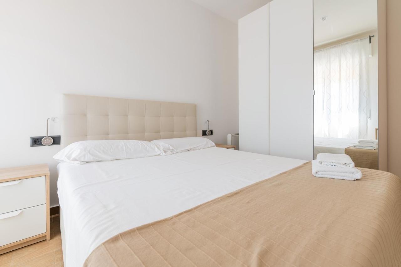 Maka beach apartment v Castelldefels Bagian luar foto