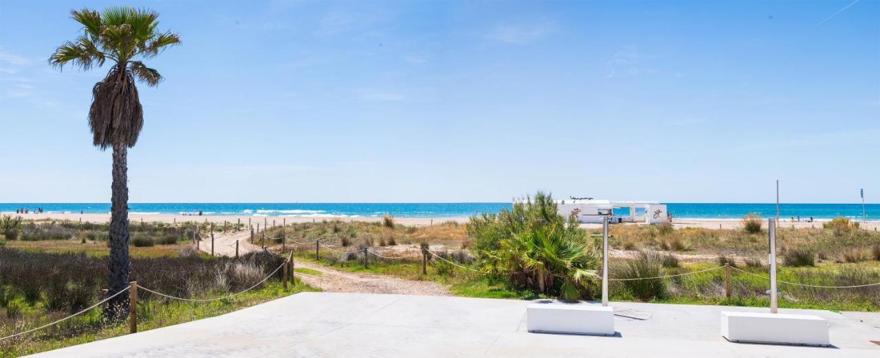 Maka beach apartment v Castelldefels Bagian luar foto